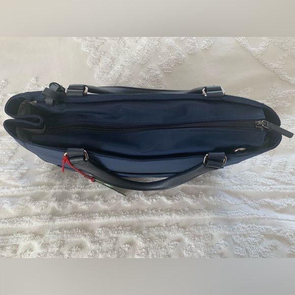 NWT TUMI Medium Tote Valletta: Navy Nylon, Leather Handles, Zip Close, Name Tag - Picture 11 of 16